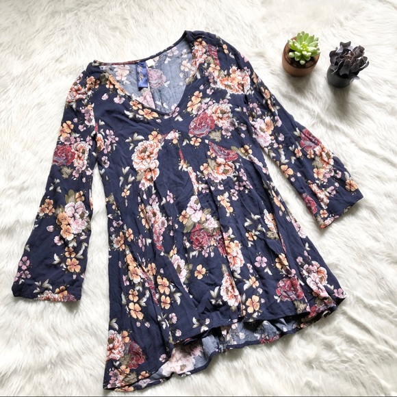 Blue Rain Dresses & Skirts - Blue Rain Floral Dress